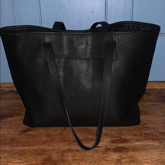 Michael Kors Oversized Large Black Tote - Picture 3 of 16
